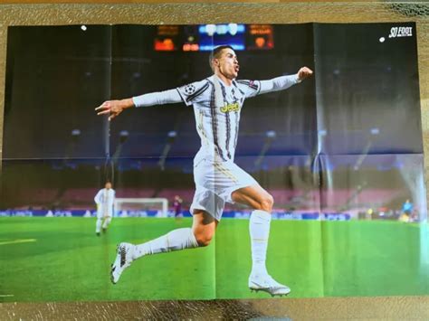 FOOTBALL POSTER CRISTIANO Ronaldo Neymar Star Juventus Fc Paris Sg Mint EUR 10,99 - PicClick FR