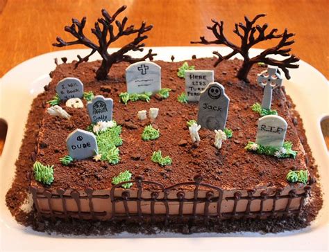 Cemetery Cake | Halloween cakes, Halloween baking, Halloween sweets