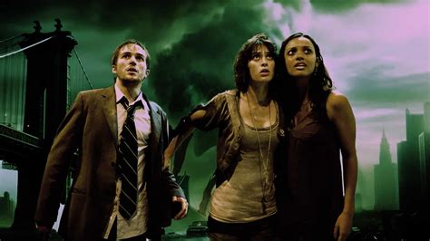 Cloverfield 2: The Sci-Fi Sequel Looms With Potential Disaster