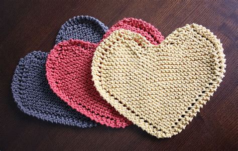 Ravelry: jadeblade's heart-shaped dishcloths | Dishcloth knitting patterns, Knitting accessories ...