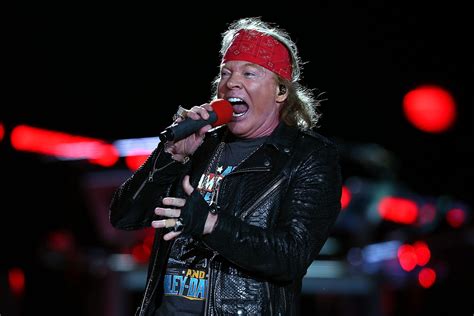 Guns N' Roses Lead Singer Axl Rose Falls down during Concert in Las Vegas