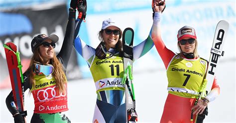 Ilka Stuhec stuns downhill globe winner Sofia Goggia at 2022-2023 World ...