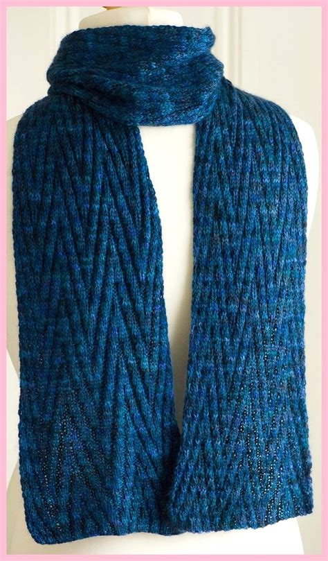 Free Easy Lace Scarf Knitting Pattern - Mikes Nature