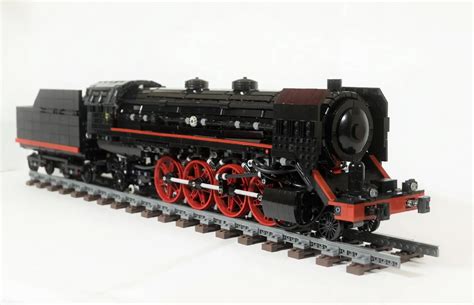 LEGO Pneumatic Steam Locomotive Works and Sounds Like the Real Thing - autoevolution