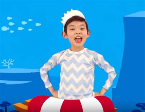 The 'Baby Shark' Dance Challenge Is What Your Kid Is Going To Want To ...