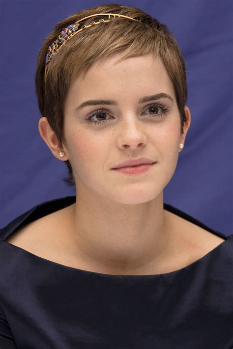 Emma Watson's Best Hair Moments Of All Time | Emma watson short hair ...