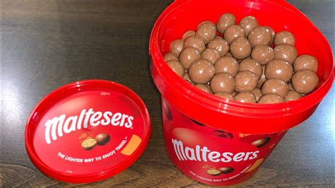 Maltesers Chocolate Bucket - Unboxing - Review - ASMR - 440 Grams - YouTube