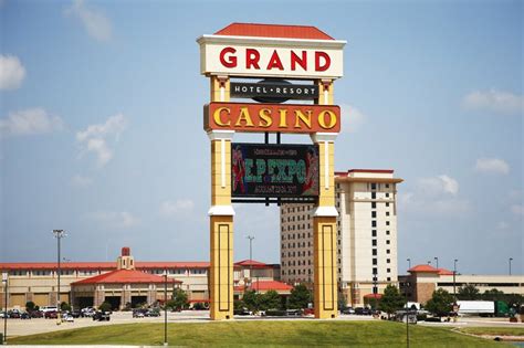 Oklahoma governor, tribes clash over casino gaming revenue | The ...