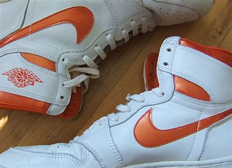 Air Jordan 1 - White - Metallic Orange | 1985 OG - SneakerNews.com