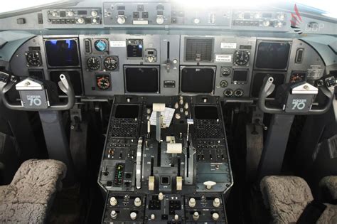 Cabin-Cockpit Photos | fokkerairliners.net