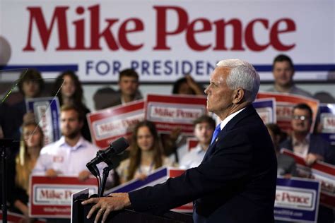 Mike Pence denounces Trump in 2024 presidential bid announcement