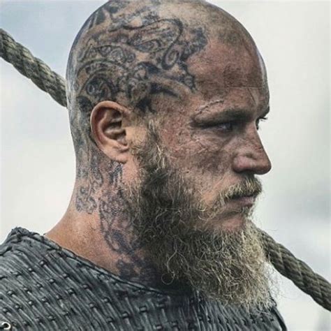 Ragnar Lothbrok (Travis Fimmel) #vikings #historyvikings # ...