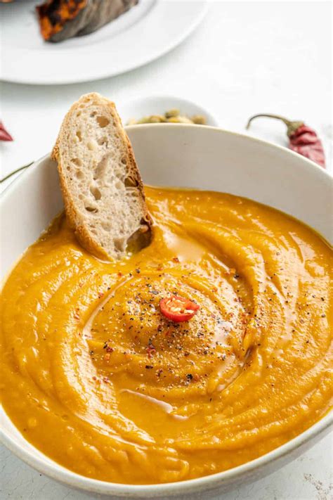 Spicy Pumpkin Soup - Delicious Little Bites