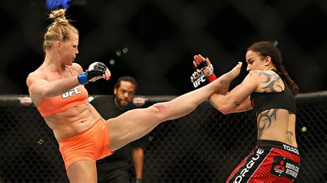 Holly Holm earns first UFC win - ESPN