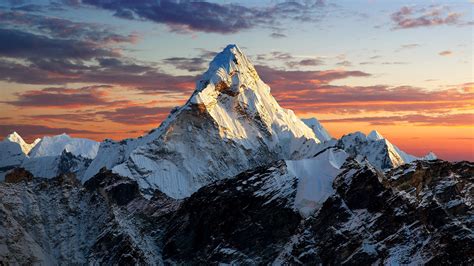 Mount Everest, Earth's highest mountain, Nepal HD Travel Wallpapers ...