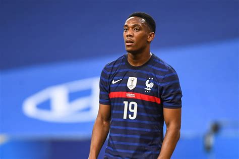 Equipe de France : Martial absent quatre semaines - Sport By TN