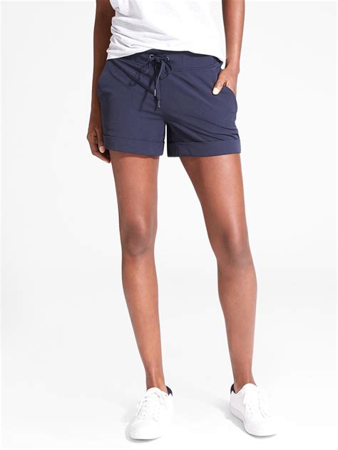 Athleta Midtown Shorts | Women, Athleta, Athletic fashion