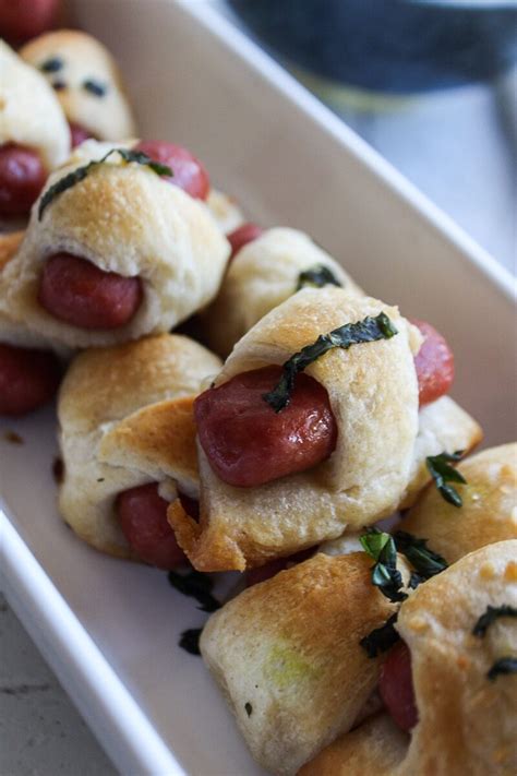 Crescent Roll Mini Hot Dogs - Nomaste Hungry