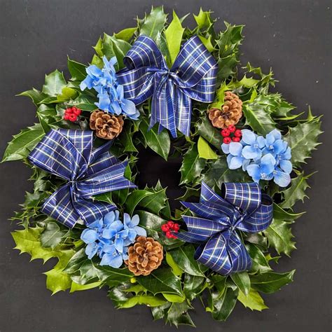 Holly Wreath 4 | Aberdeen Flowers Delivery | Anastasia Florists