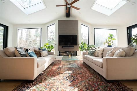 22 Best Sunroom Ceiling Fans You Can Buy Right Now