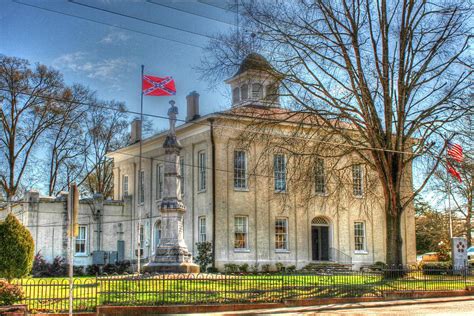 Carroll County Courthouse by Mark Martin