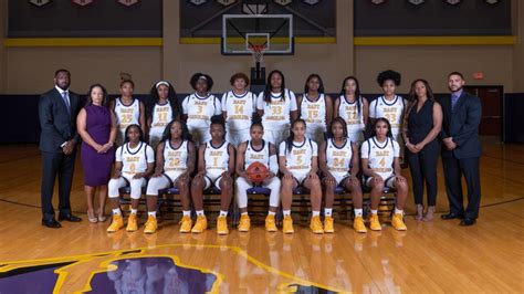 ECU women’s basketball team falls short in season opener at Towson | WNCT