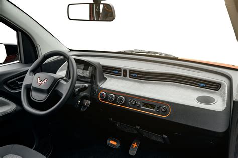 GM And SAIC's Wuling Releases New Interior Photos Of Hong Guang Mini EV ...