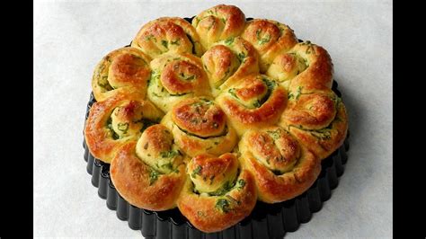 How To Make GARLIC FLOWER BREAD No Knead Bread | Ninik Becker - YouTube