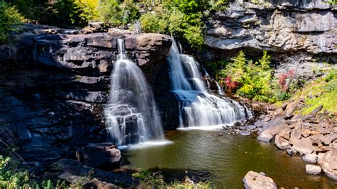 Spending all day at Blackwater Falls State Park - Hand in Hand Adventures