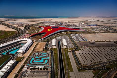 Yas Marina F1 Circuit - Abu Dhabi (8) | Yas Marina F1 Circui… | Flickr