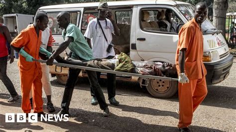 Central African Republic prisoners escape in Bangui - BBC News