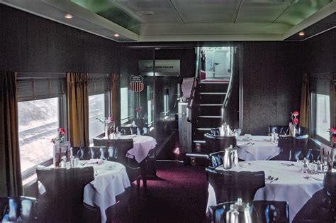 Railroad Dining Car (Trains): Definition, History, Service