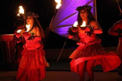 Oahu: Sea Life Park Aloha Kai Luau and Hawaiian Buffet | GetYourGuide