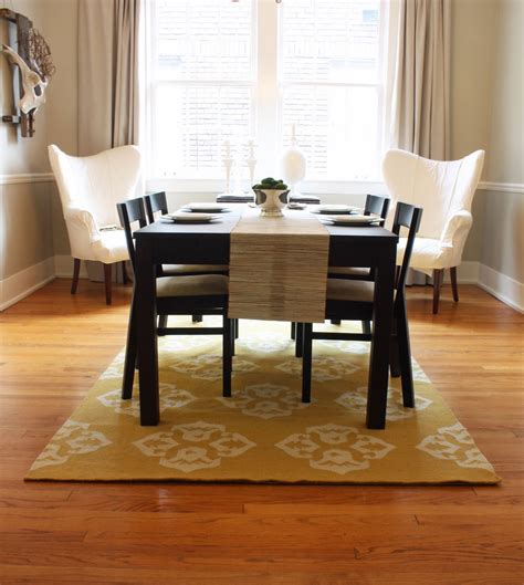 30 Rugs That Showcase Their Power Under the Dining Table