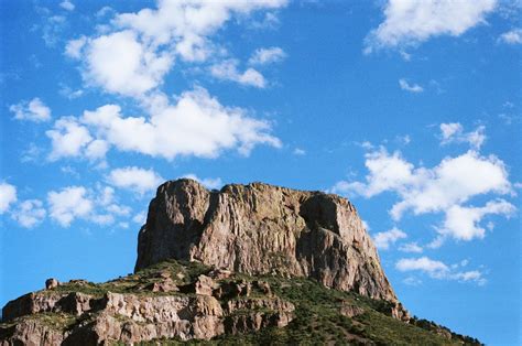 5 Frames... In the deserts of West Texas with Kodak Portra 400 (EI 100 / 35mm format / Olympus ...