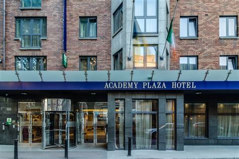 Academy Plaza Hotel Best Western Premier Wedding Venue Lucan, Dublin | hitched.ie