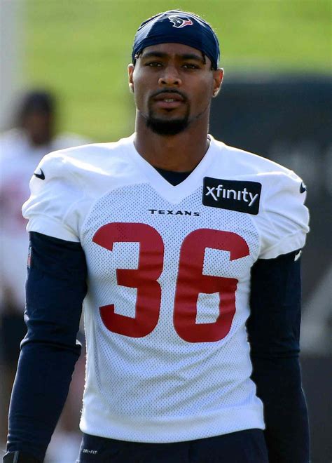 Jonathan Owens Cut from Houston Texans Roster