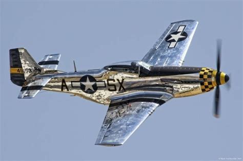 P-51 Mustang | Aircraft, Vintage aircraft, Wwii fighter planes