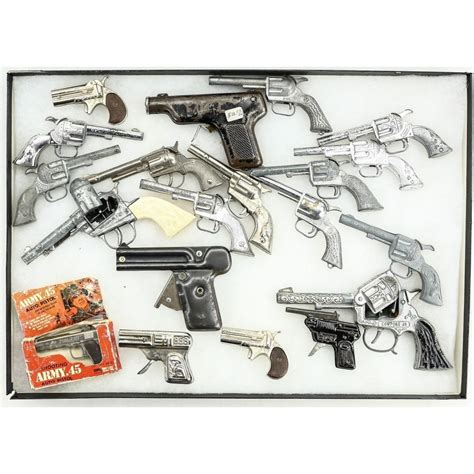 Vintage Toy Gun Collection (20)