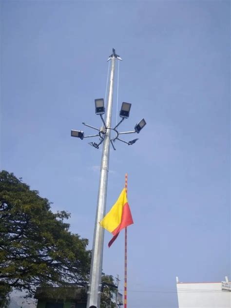 Polygonal High Mast Lighting Pole at Rs 98100/piece | Street Light Pole ...