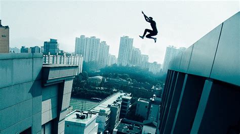 Parkour: Can The Art Of Movement Get You Fit? - Life Renu