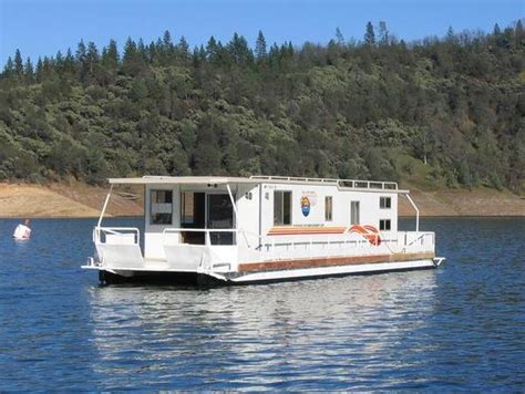 Shasta Lake - Houseboats Rentals