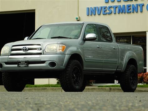 2006 Toyota Tundra SR5 Double Cab 4-Door 2WD / LOW MILES / LIFTED