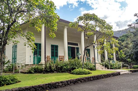 Queen Emma Summer Palace - Visit a Historical Hawaiian Landmark - Go Guides