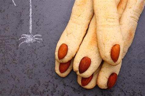 How to make tasty, ghoulish Halloween 'fingers' - Living On The Cheap