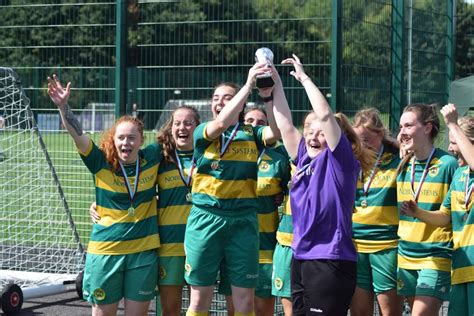 Runcorn Linnets Ladies take tournament victory