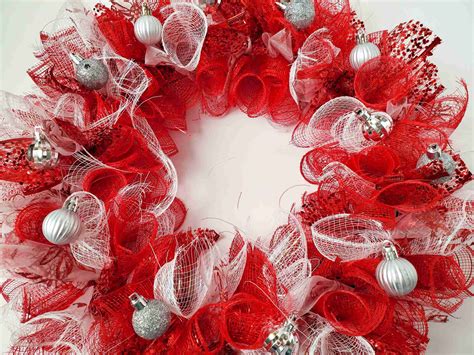 DIY Deco Mesh Wreath: Easy To Make Red Sparkle - Seeing Dandy Blog