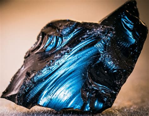 What Color Is Obsidian? About Obsidian Color