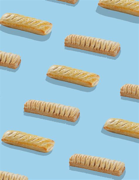 Literally just 9 breath-taking pictures of Greggs Sausage Rolls