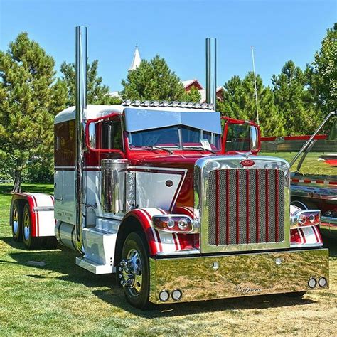 Semitrckn — Peterbilt custom 389